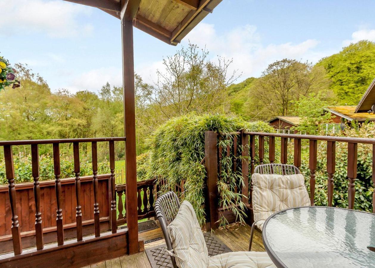 Rudyard Lake Lodges ภายนอก รูปภาพ